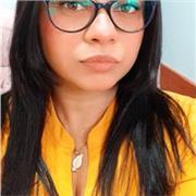 Profesora integral imparte clases de reforzamiento en castellano y matemáticas en primaria